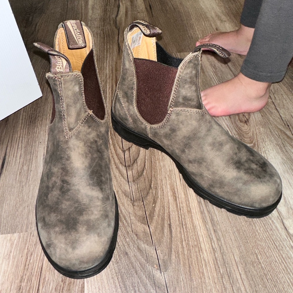 Blundstone Classic Chelsea Boot #587